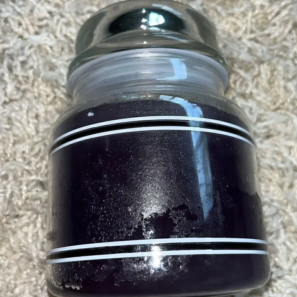 Yankee Candle Lilac Blossoms 14.5 oz Retired Rare Black Band Purple